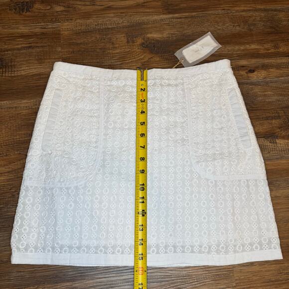 Esley 100% Cotton white eyelet skirt size Medium mini skirt has pockets NWT - Picture 7 of 7